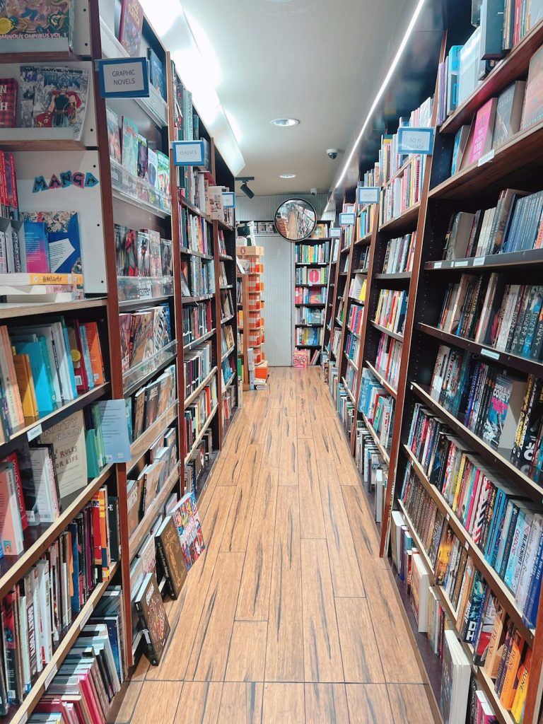 a-library-with-shelves-of-books-i-wuowqga44